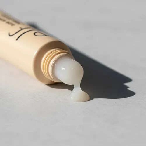 E.l.f Glow Reviver Melting Lip Balm Vainilla Color
