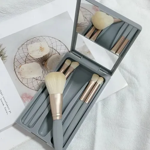 Kit De 5 Brochas De Maquillaje Con Espejo Portátil