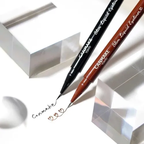 Deliniador Líquido Slim Eyeliner 01 Black