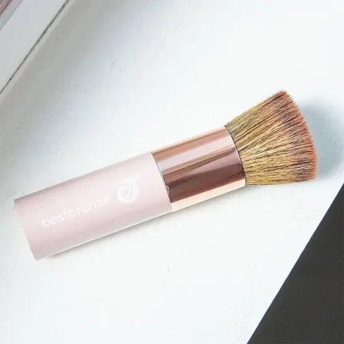 Brocha Kabuki Vegana Rosa