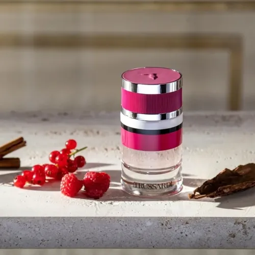 Perfume Importado Mujer Trussardi Ruby Red Parfum X 30ml