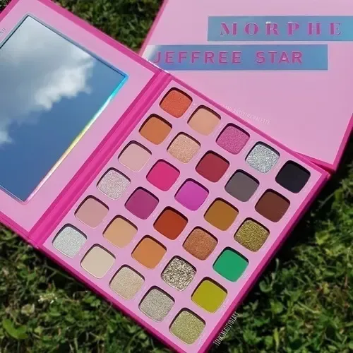 Paleta de Sombras Morphe Jeffre Star Rosa 30 Colores