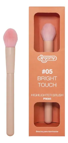 Brocha Para Iluminador Maquillaje Profesional Jessamy P8005