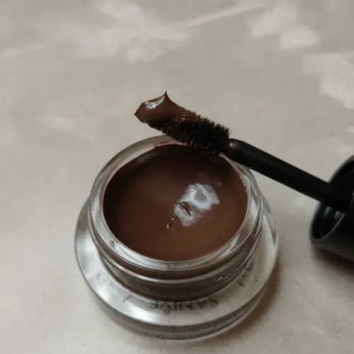 Saniye Delineador Para Cejas Gel