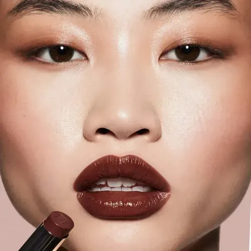 Fenty Beauty Gloss Bomb Stix High Line Brillante Hot Chocoli Color Nude Hot Chocolit
