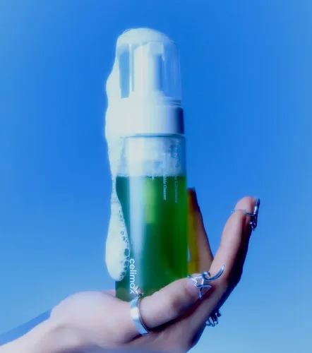 Celimax The Real Noni Acne Cleanser Limpiador Espuma 155ml