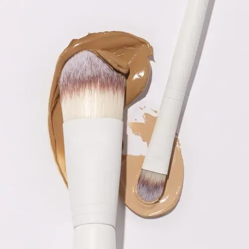 Well People Bio Complexion Brush Set, Juego De Brochas De 4