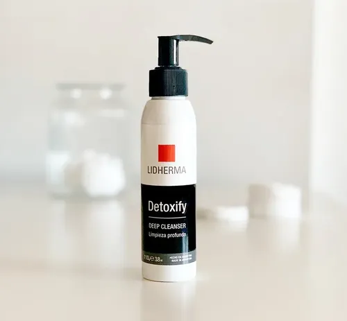 Detoxify Deep Cleanser Gel Jabonoso De Limpieza Lidherma