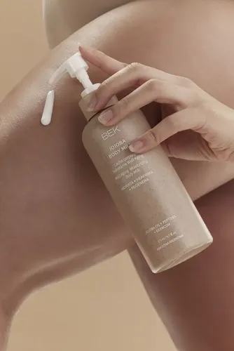 Bek Body Milk Corporal De Jojoba Ultra Hidrata Reaf. Coony