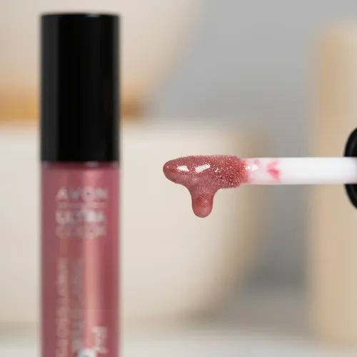 Avon Ultra Color Lip Gloss Brillo Labial