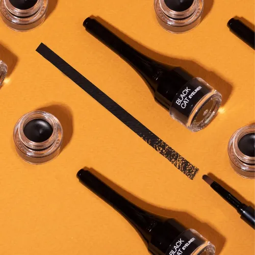 Delineador De Ojos Regina Gel A Prueba De Agua Black Cat