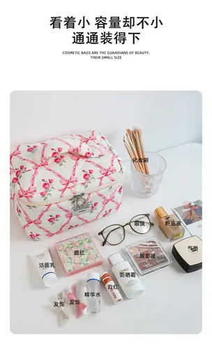 ) ( Bolsa De Maquillaje Con Lazo: Bonita Y Espaciosa . !