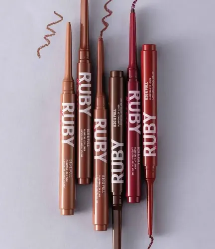 Delineador Labios Retractil Ruby Kisses Plumping Lip Liner Color Nude pink