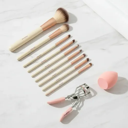 Set De 11 Brochas Maquillaje Con Neceser Esponja Y Arqueador