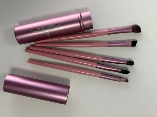 Set De 5 Pinceles Para Ojos En Tubo De Metal Paris Night