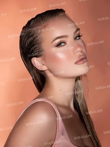 Iluminador líquido Sheglam Glow Bloom – Vanilla Frost