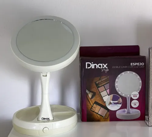 Espejo Maquillaje Dinax 10x Led Fría Plegable Usb Pilas Redondo 12.5cm
