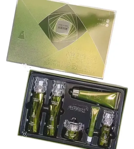 Set De Seis Piezas Humectantes Y Reafirmantes Para El Cuidad