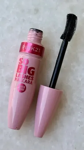 Mascara De Pestañas A Prueba De Agua Waterproof Pink 21 Negro