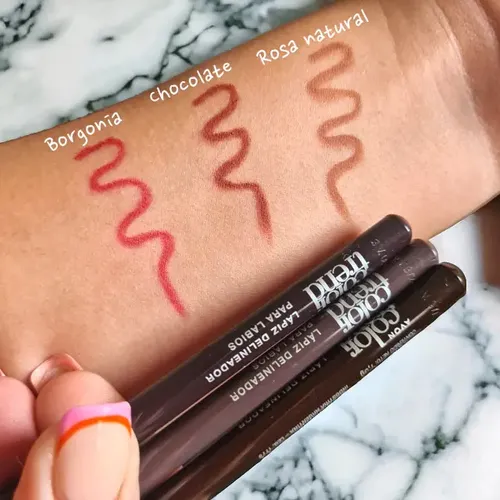 Lápiz Delineador Para Labios Avon Color Trend 1,3g X3 Un