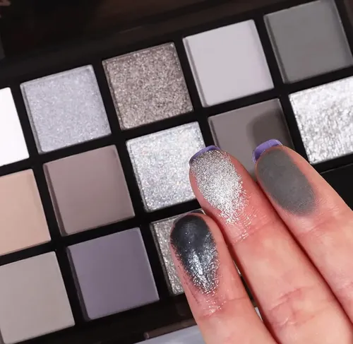 Paleta Sombras Mixta Uncabe Black Meteors Importada