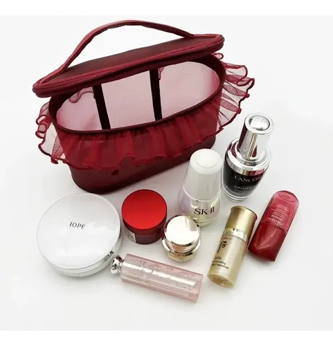 Neceser Tul Bordado Corazón Mano Cosméticos Pañuelos Rojo