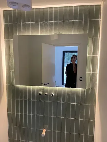 Espejo Led Con Desempañador Y Touch 60×80 Cm Retroiluminado