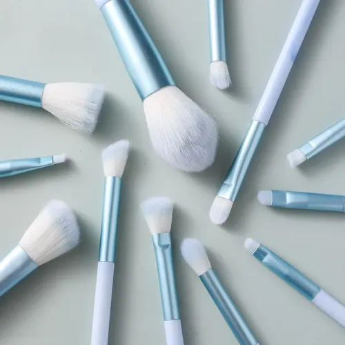 Set De Brochas De Maquillaje 12 Pzas Azul Claro