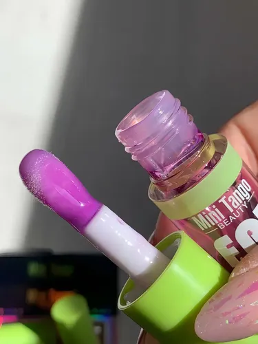 NYX Professional Makeup Mini Tango Beauty Fat Oil Gloss Hidratante Acabado Brillante Color Violeta