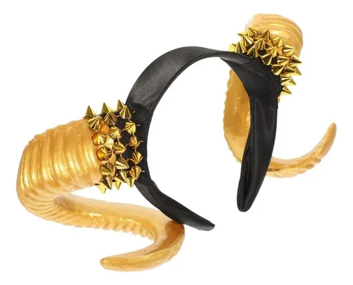 A Compatible Una Diadema Con Adorno De Cuerno For El Pelo. .