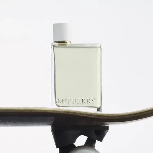 Perfume Burberry Her Garden Party Eau de Toilette 50 ml Mujer