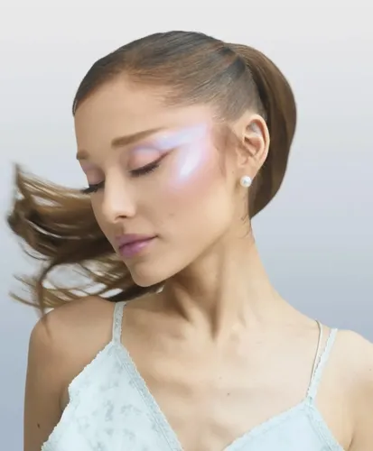 R.e.m Beauty By Ariana Grande Nuevas Paletas De Sombras