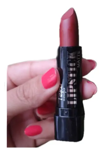 Labial Tejar Matte Tono Bordo