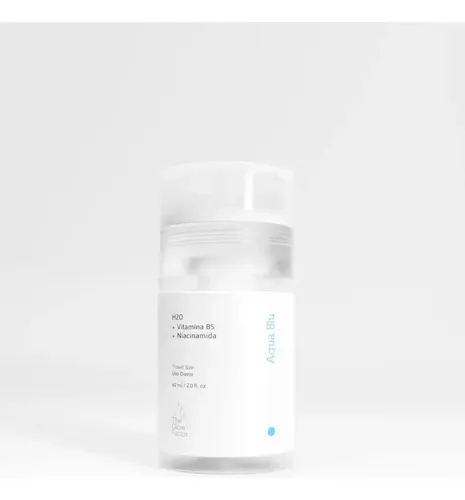 The Glow Factor Aqua Blu Agua Micelar Limpiadora Y Desmaquillante Facial Travel Size x 60ml