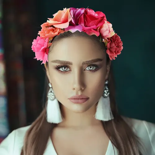 Accesorio Para El Pelo De Imitación De Rosa Hawaiana, 1 &uf