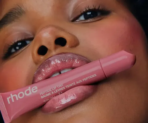 Rhode – Peptide Lip Tint Salty Tan