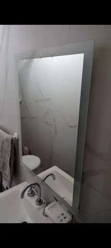 Espejo Con Luz Led 80 X 60 Cm Para Baño. Con Guarda Esmerila