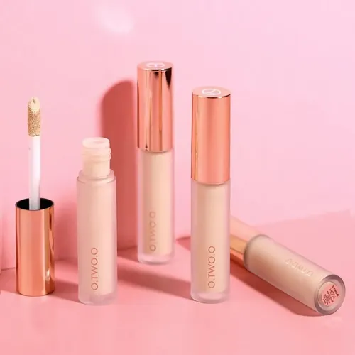 O. TWO. O. Corrector Líquido Alta Cobertura Tono HC 04 Para Ojeras