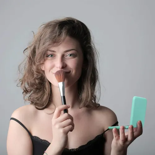 Espejo De Maquillaje Kintion Compact Con Luz Led 1x/3x Magni