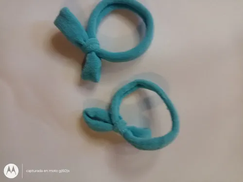 Par De Gomitas Moño De Moda Accesorio Para El Pelo Color Celeste Mono