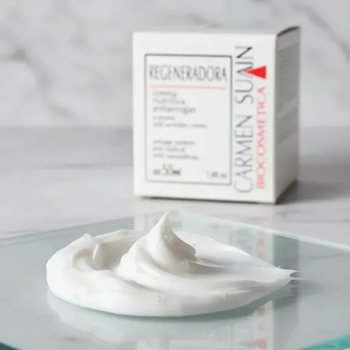 Crema Facial Regeneradora Nutritiva para Noche de Carmen Suain