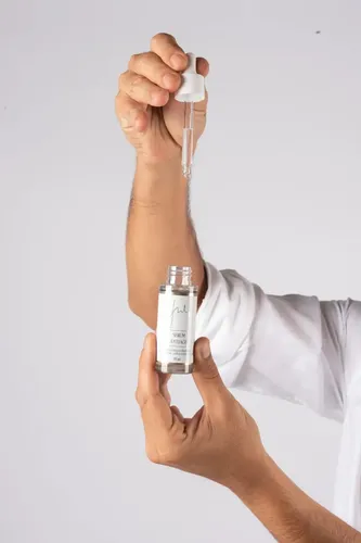 Serum Anti-age Doble Hialuronico + Vitamina C 30ml Jules Todo Tipo De Piel Día/noche