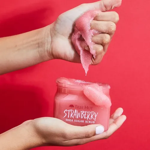 Exfoliante Corporal Tree Hut Strawberry Shea Sugar Scrub 510 g