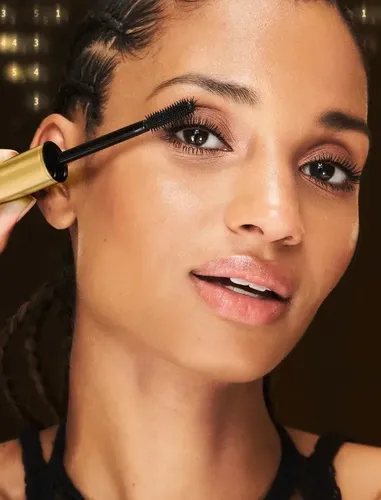 Máscara de pestañas Avon Genius Multibenefit, 10 ml, color negro