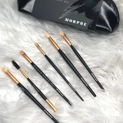 Combo Paleta De Sombras Rude Cosmetics Y Brochas Ojos Morphe