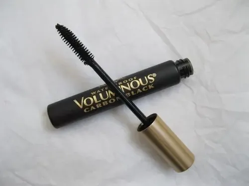 L´Oréal Paris Voluminous Carbon Black Waterproof Color 335
