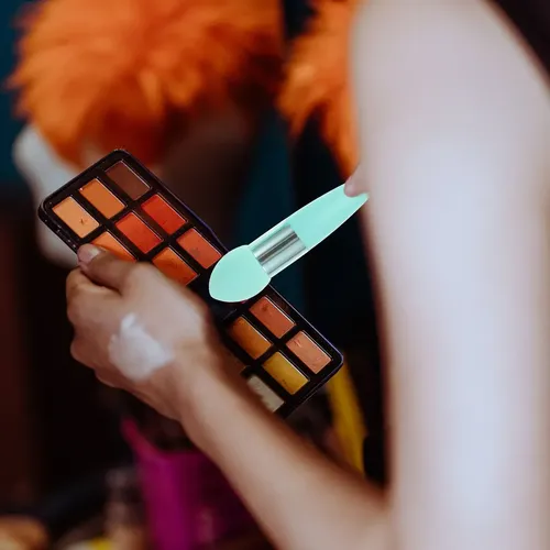 // Esponjas De Maquillaje Profesionales Con Brochas Y .