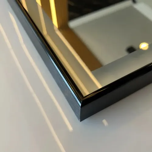 Espejo Rectangular MirrorOn Nilo Negro con Luz LED Regulable de Pared