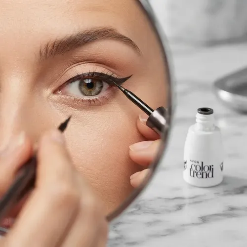 Delineador Líquido Avon Color Trend Preto Metálico, Acabado Metalizado