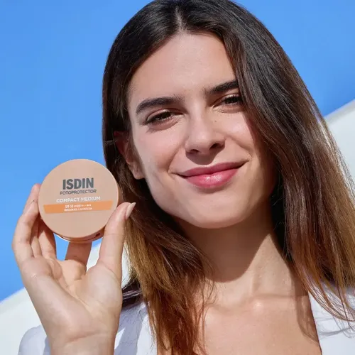 Fotoprotector Isdin Solar Facial Compact Medium Spf 50 Color